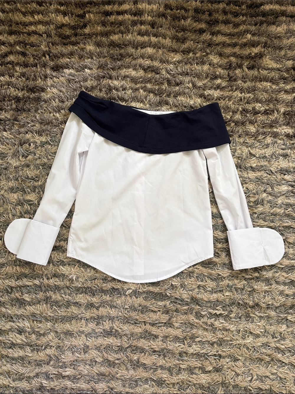 NWOT Asymmetrical Cold Shoulder Top & Button Front Midi Skirt Set Navy White S - Picture 3 of 16